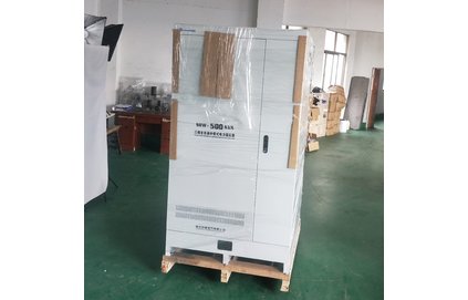 三相高精度全自动稳压器价格