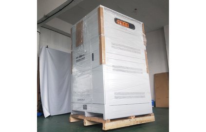 三相高精度全自动稳压器